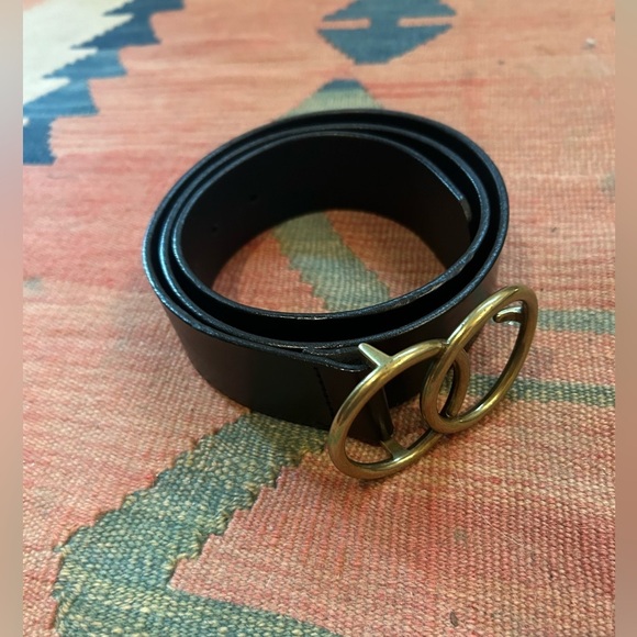Aritzia is auxiliary black leather belt size Large - Picture 1 of 3